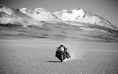 Mit dem Motorrad durch “Die Wüsten der Erde”